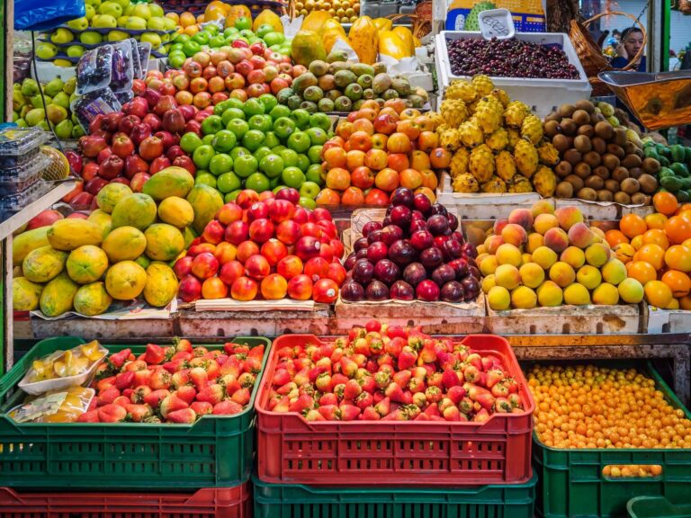 Vilka frukter går att odla i Sverige